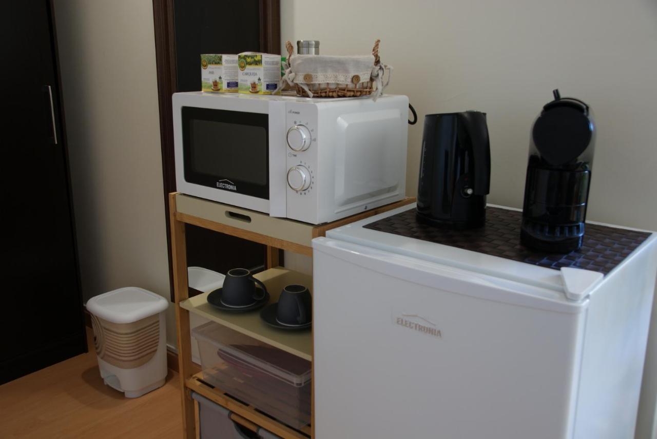 Quartos Confortaveis Em Casa Proximo Ao Mosteiro バターリャ エクステリア 写真